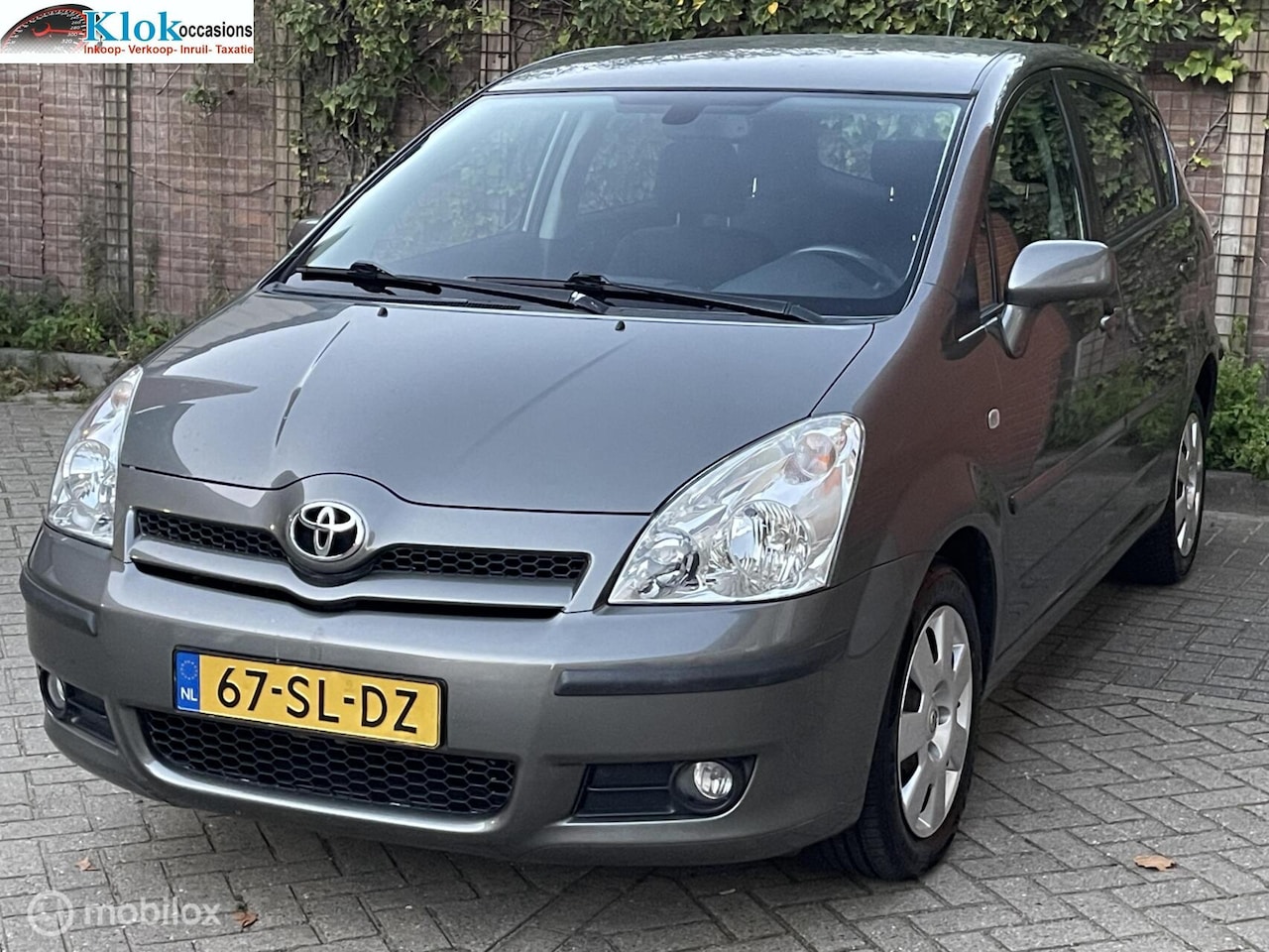 Toyota Corolla Verso - 1.8 VVT-i Sol Clima Cruise NAP Trekhaak - AutoWereld.nl
