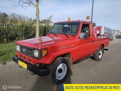 Toyota Land Cruiser 70 - LandCruiser 4.2 Pick-up Takelwagen