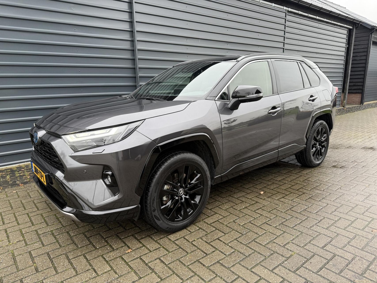 Toyota RAV4 - 2.5 Hybrid Style Bi-Tone 360 Cam.stoel/stuurverwarming - AutoWereld.nl