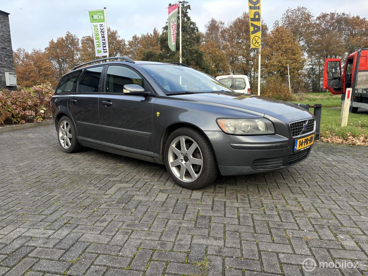Volvo V50 - 2.4 5 cilinder benzine - AutoWereld.nl