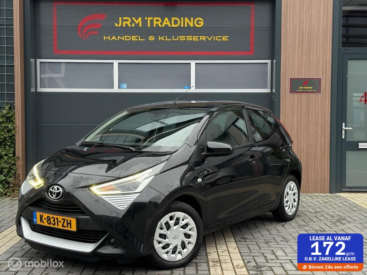 Toyota Aygo - 1.0 VVT-i x-joy Zwart Nap 5DRS Carplay Airco - AutoWereld.nl