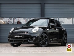 MINI Cooper S - 2.0 JCW-Pakket /LED/PANODAK/HARMAN-KARDON/CARPLAY/CAMERA/STOELVERW