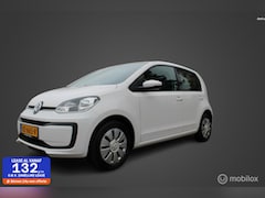 Volkswagen Up! - 1.0 BMT move up Airco. Bluetooth. Apple carplay/Android auto