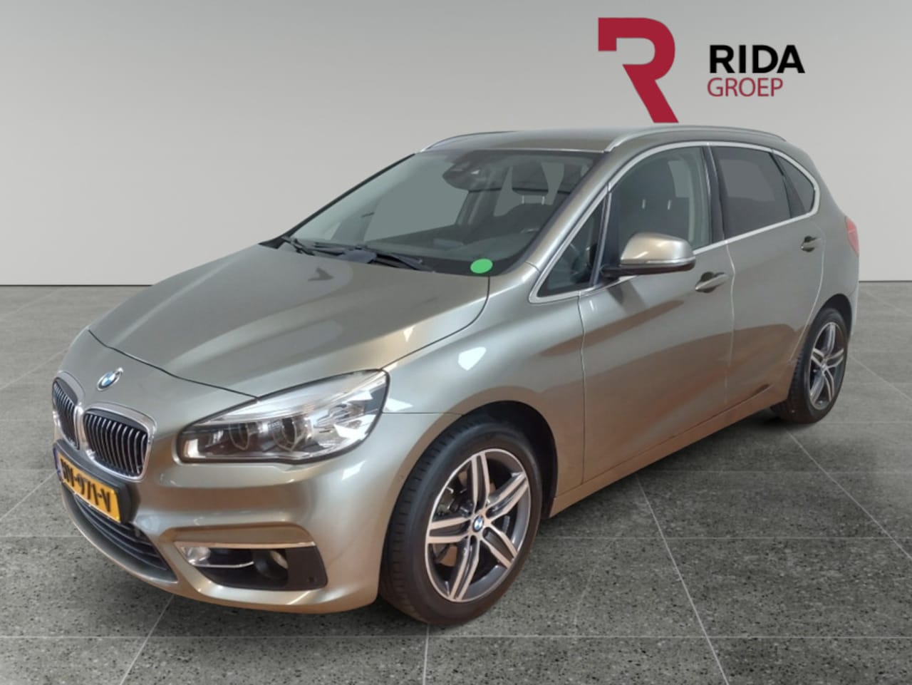 BMW 2-serie Active Tourer - 218i | Automaat - AutoWereld.nl
