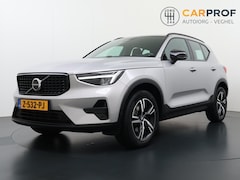 Volvo XC40 - 2.0 B4 Plus Dark Harman Kardon | Memory | Trekhaak | Camera | NL Auto |