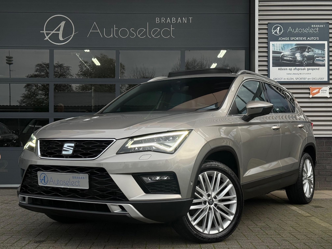 SEAT Ateca - 1.4 EcoTSI Xcellence Pano Navi Camera - AutoWereld.nl