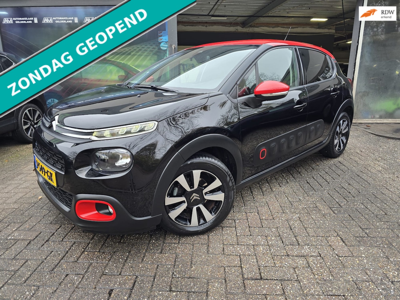 Citroën C3 - 1.2 PureTech S&S Shine | AUTOMAAT | 12MND GARANTIE | NW APK | NAVI | CRUISE | - AutoWereld.nl