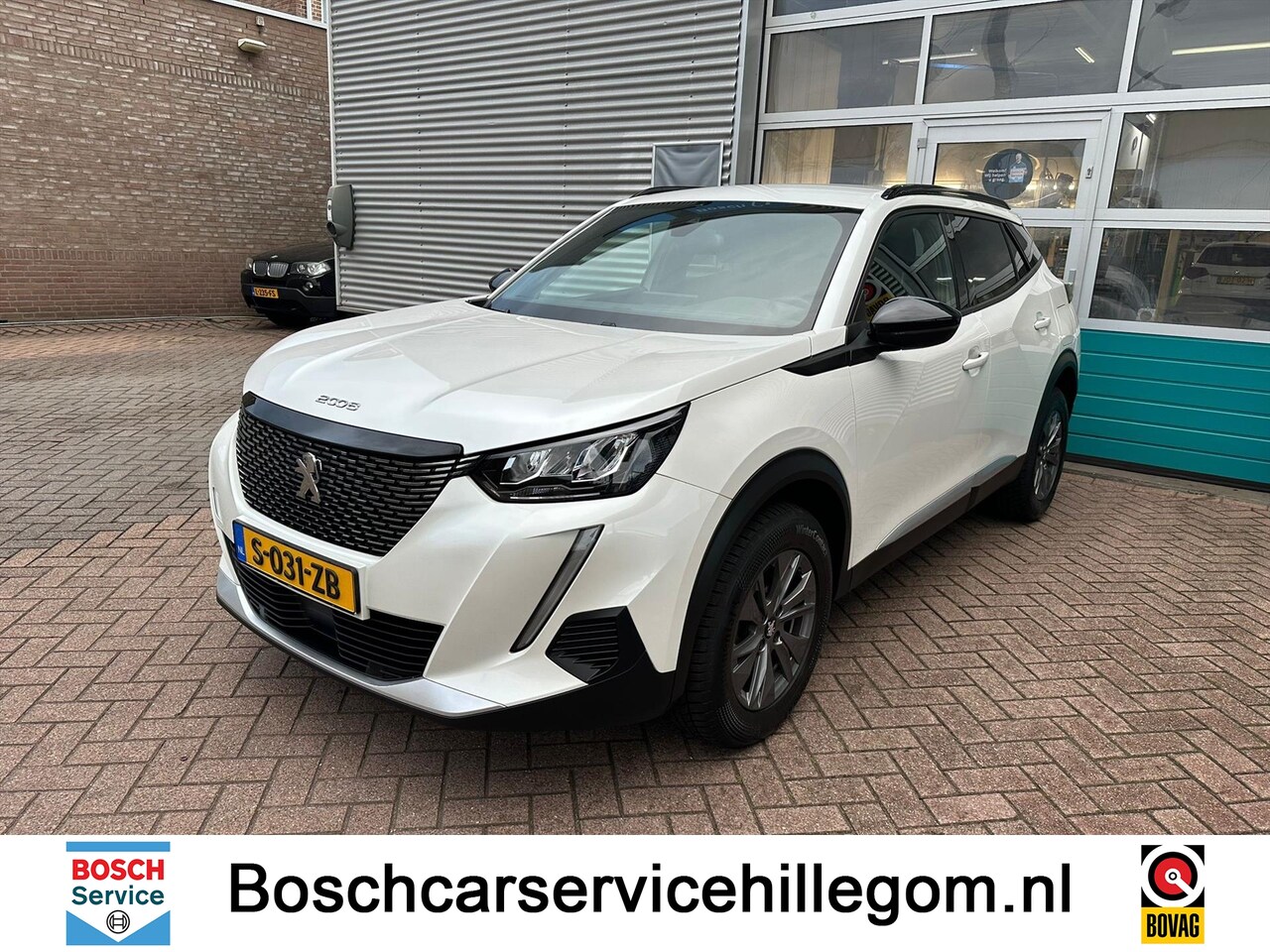 Peugeot 2008 - 1.2 PureTech Allure Pack 1.2 Puretech 100pk Allure Pack - AutoWereld.nl