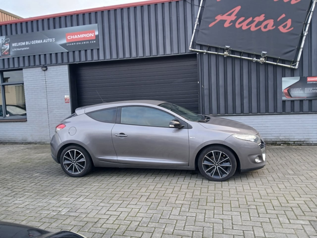 Renault Mégane Coupé - 1.2 tce Airco/Cruise!! 1.2 TCe Bose - AutoWereld.nl