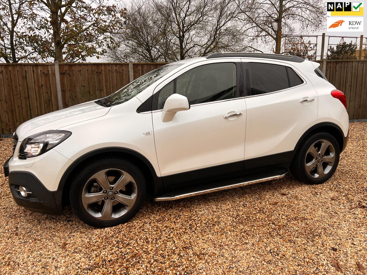 Opel Mokka - 1.6 Cosmo Vol leder & Navigatie & Camera & Origineel NL Auto - AutoWereld.nl
