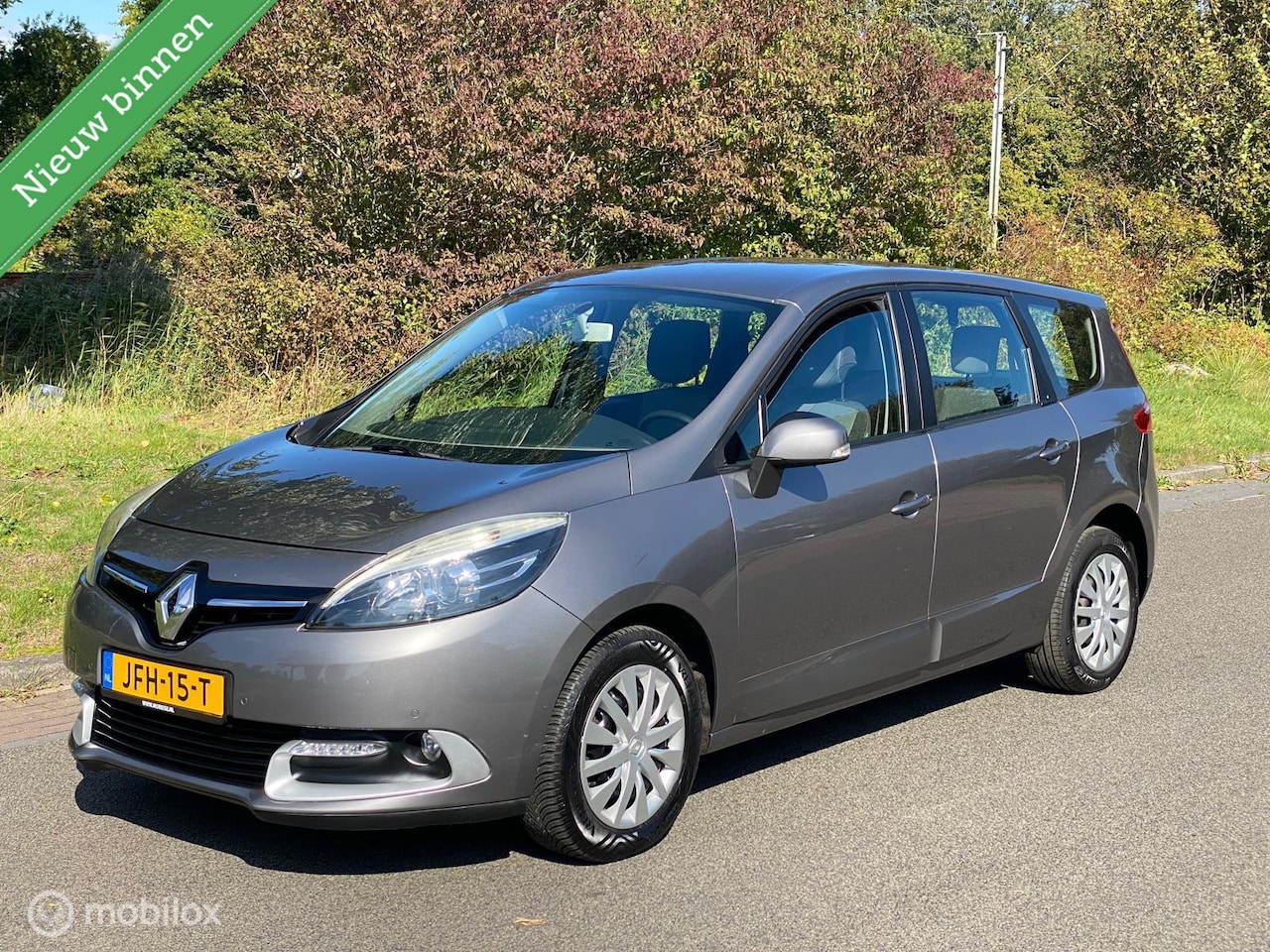 Renault Grand Scénic - 1.2 TCe Expression 02-2014 142dkm 1eig - AutoWereld.nl