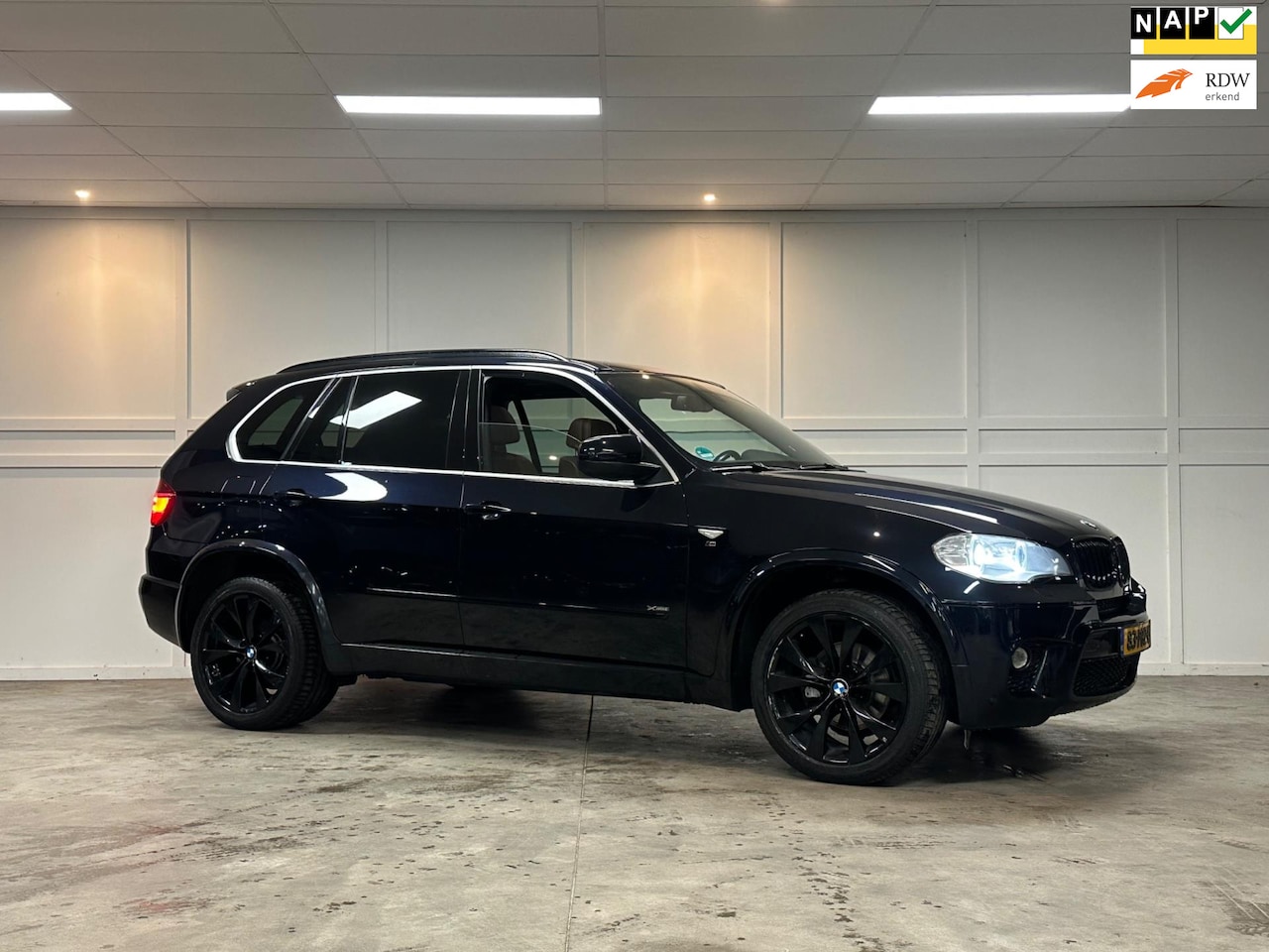 BMW X5 - xDrive30d High Executive XDrive30d High Executive - AutoWereld.nl