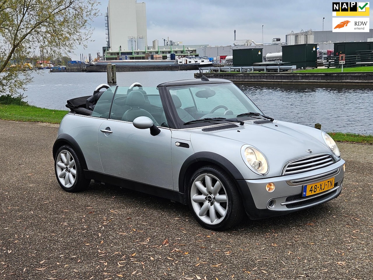 MINI Cabrio - Mini 1.6 Cooper Chili / Stoelverwarming / Airco / cruisecontrol / boek / NAP - AutoWereld.nl