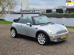 MINI Cabrio - 1.6 Cooper Chili / Stoelverwarming / Airco / cruisecontrol / boek / NAP