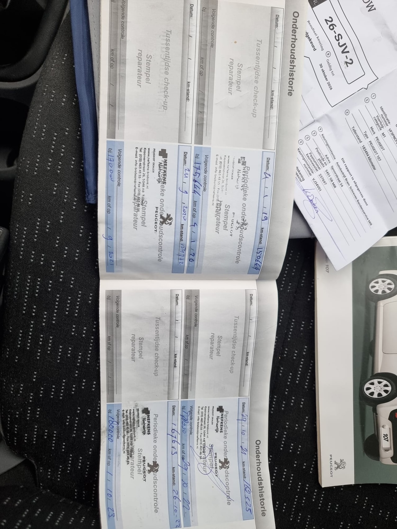 Peugeot 107 - 1.0-12V Sportium