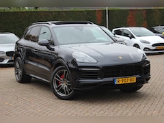 Porsche Cayenne - 3.0 E-Hybrid / Panoramadak / 360Camera / Head-up / Achterasbesturing / Softclose / Carbon