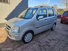 Opel Agila - 1.2-16V Essentia NAP / APK