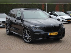 BMW X5 - xDrive45e High Exe. M Sport / Trekhaak / Panoramadak / 360Camera / Head-up / Harman Kardon