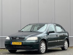 Opel Astra - 1.6 Club