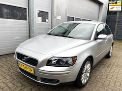 Volvo S40 - 2.4 Momentum 2006-Clima-Cruise-L.m.Velgen-New APK