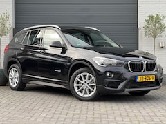 BMW X1 - SDrive20i Essential |192PK|Headup|Automaat|Beurt gehad|Nette Auto|