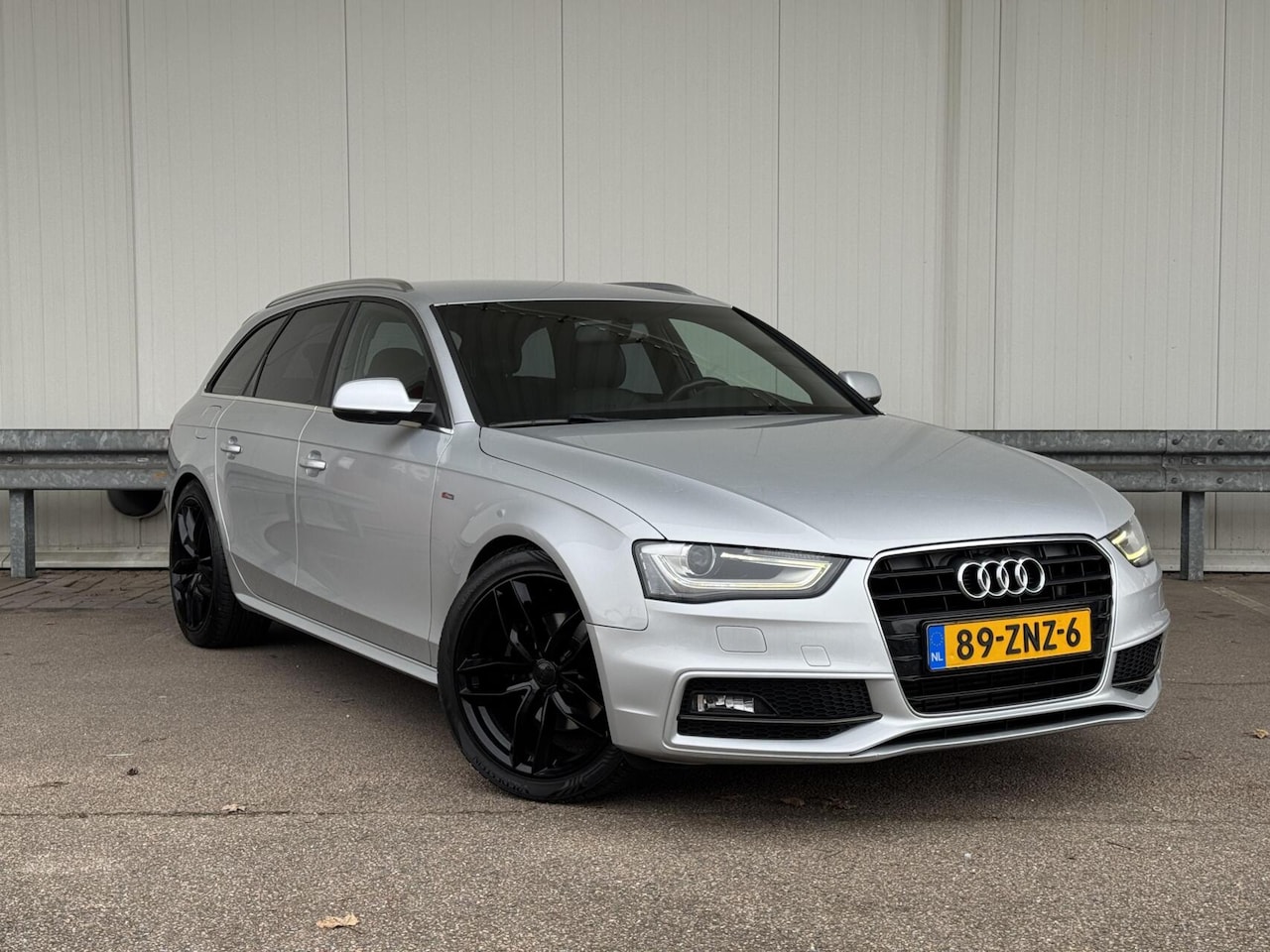 Audi A4 Avant - 1.8 TFSI 3X S-Line|Automaat|BTW|Trekhaak|Xenon|Navi|Climate|NAP - AutoWereld.nl