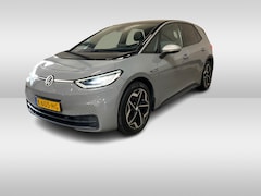 Volkswagen ID.3 - First Plus 58 kWh / Camera / Keyless / Matrix LED / Interieurvoorverwarming / 19'' / DAB /