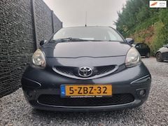 Toyota Aygo - 1.0-12V