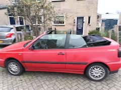 Volkswagen Golf Cabriolet - 1.8