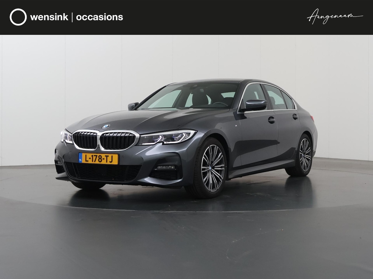 BMW 3-serie - 320i Business Edition M-Sport Plus | Trekhaak | Leder |  Parkeercamera | Head-Up | Stoelve - AutoWereld.nl