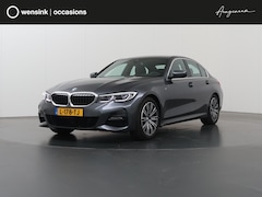 BMW 3-serie - 320i Business Edition M-Sport Plus | Trekhaak | Leder | Parkeercamera | Head-Up | Stoelver