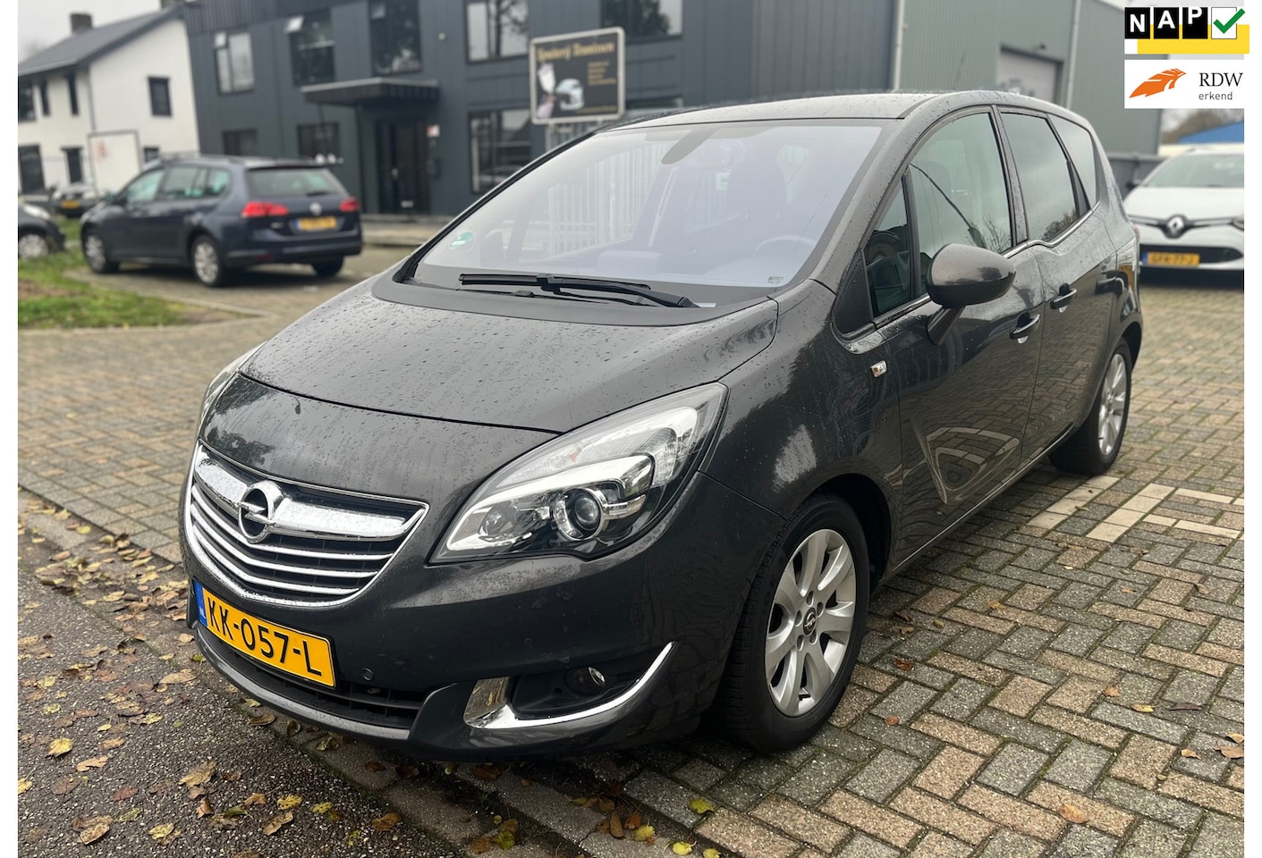 Opel Meriva - 1.4 Turbo Blitz | LEDER | STOELVERWARMING | LED | NAVI | TREKHAAK | CRUISE | ONDERHOUDSBOE - AutoWereld.nl
