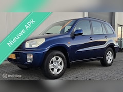 Toyota RAV4 - 2.0-16V VVT-i Luna