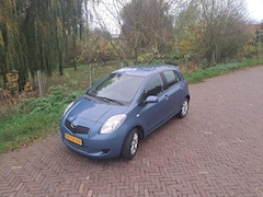 Toyota Yaris - 1.3 VVTi Sol APK, Airco, Toyota dealer onderhouden, lage km-stand, LM velgen