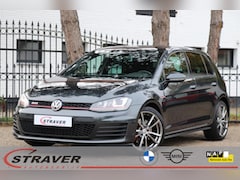 Volkswagen Golf - 2.0 TSI GTI