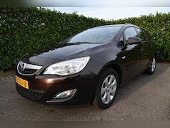 Opel Astra Sports Tourer - 1.4 Turbo Edition Vol automaat. Origineel Nederlandse auto met NAP