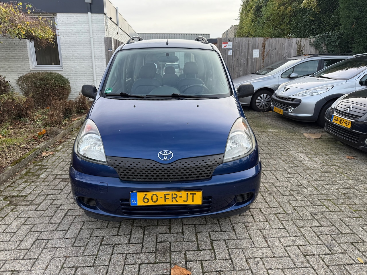 Toyota Yaris Verso - 1.3-16V VVT-i Luna 1.3-16V VVT-i Luna - AutoWereld.nl