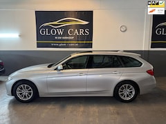 BMW 3-serie Touring - 320i High Executive |PANO|CRUISE|AIRCO|PDC|
