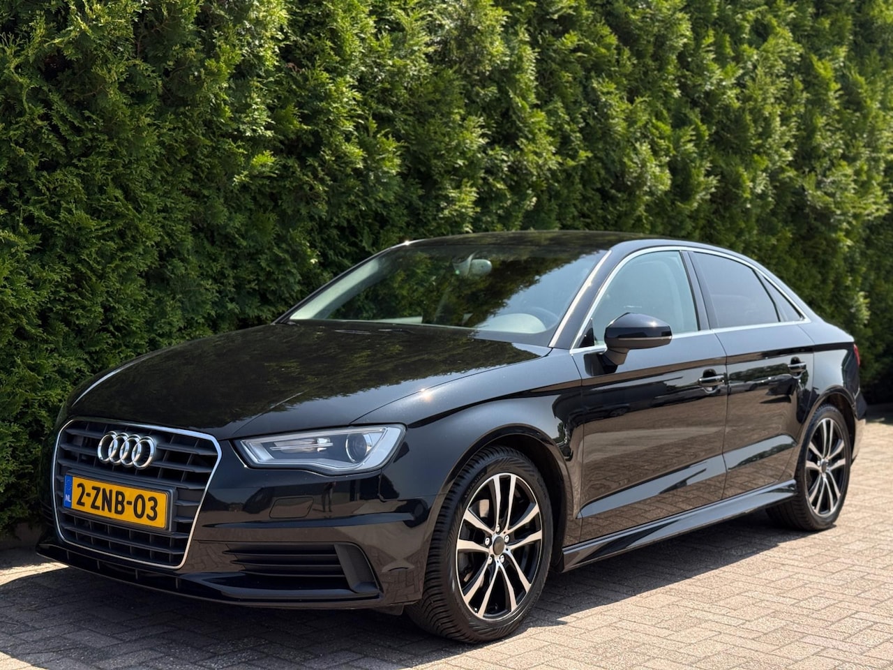 Audi A3 Limousine - 1.6 TDI ultra Attraction Pro Line Plus 1.6 TDI ultra Attraction Pro Line Plus - AutoWereld.nl
