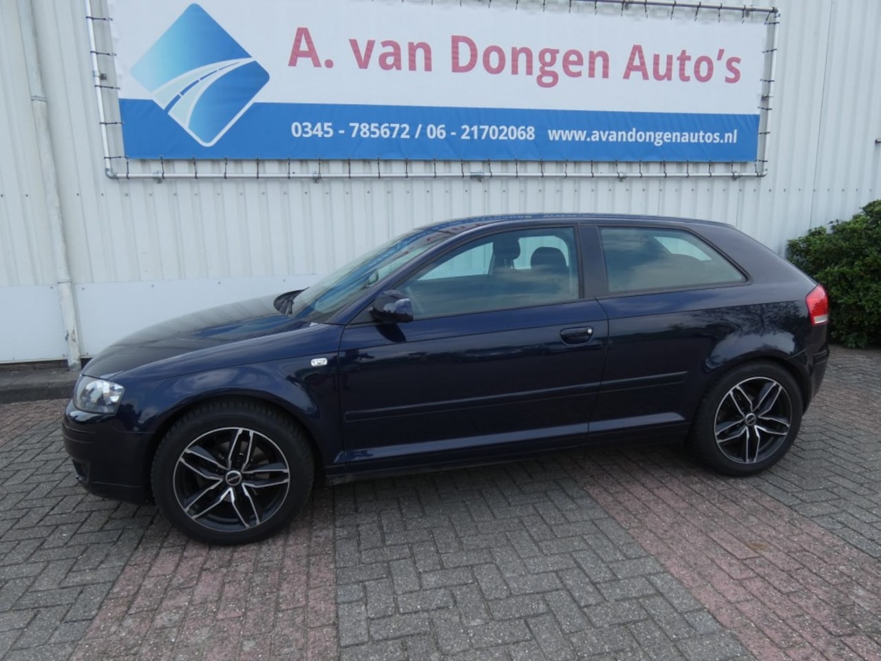 Audi A3 - 1.6 Ambiente Pro Line 1.6 AMBIENTE PRO LIne,Clima,Cruise,APK 18-7-26 - AutoWereld.nl