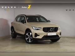 Volvo XC40 - B4 211PK Automaat Plus Dark / Navigatie / Adaptive Cruise / Harman Kardon / Stuur- & Stoel