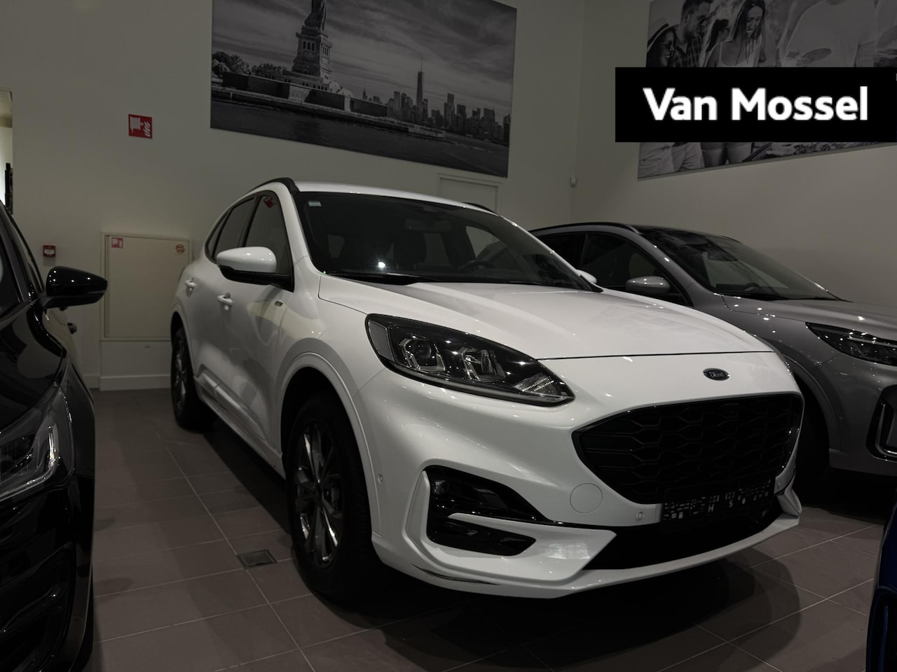 Ford Kuga - 2.5 Duratec PHEV ST-Line CVT - AutoWereld.nl