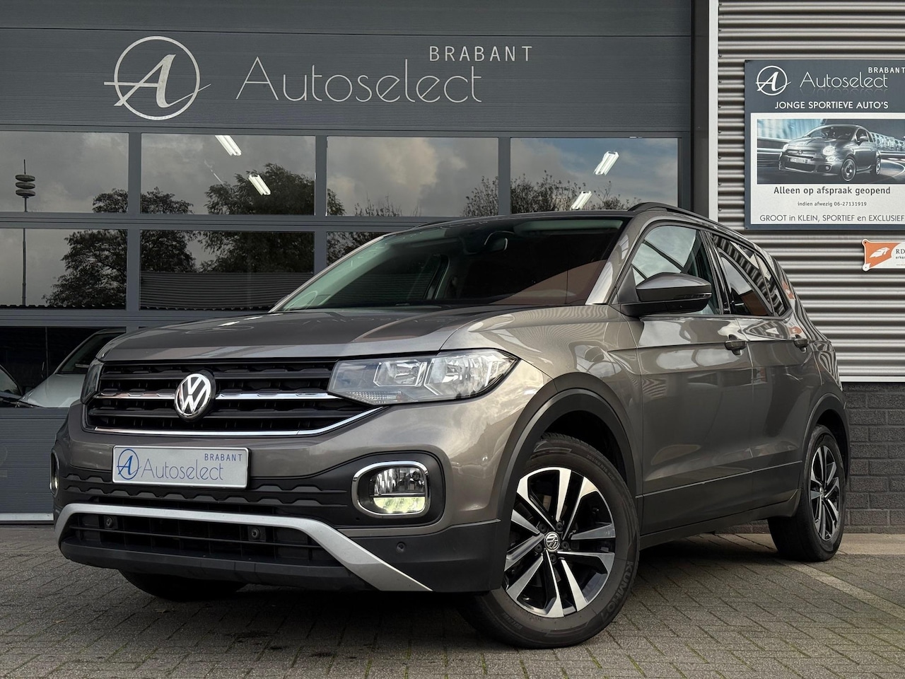 Volkswagen T-Cross - 1.0 TSI Life Cruise CarPlay Camera - AutoWereld.nl
