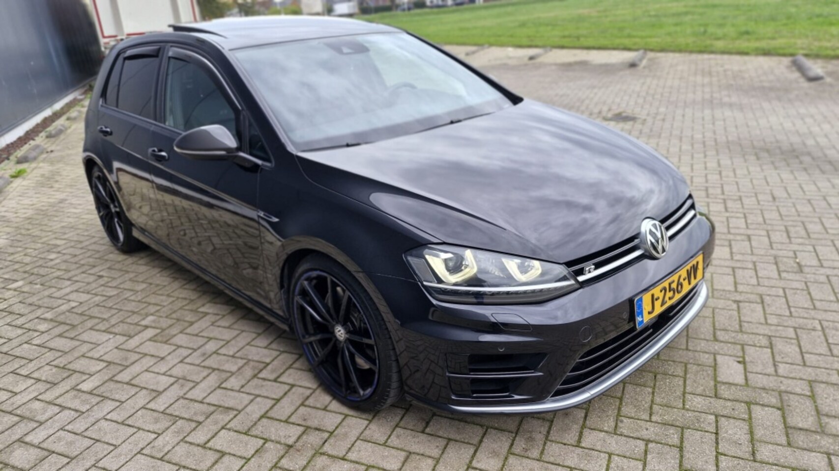 Volkswagen Golf - R 2.0 TSI R 4Motion full option - AutoWereld.nl