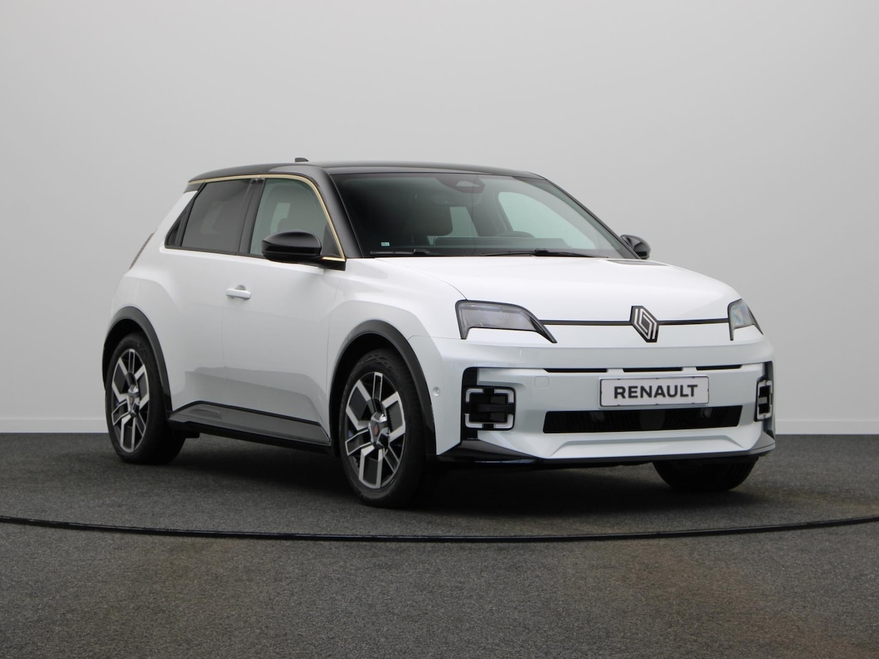 Renault 5 - Techno Comfort range | Achteruitrijcamera | ISOFIX-bevestigingssysteem voor kinderzitjes o - AutoWereld.nl