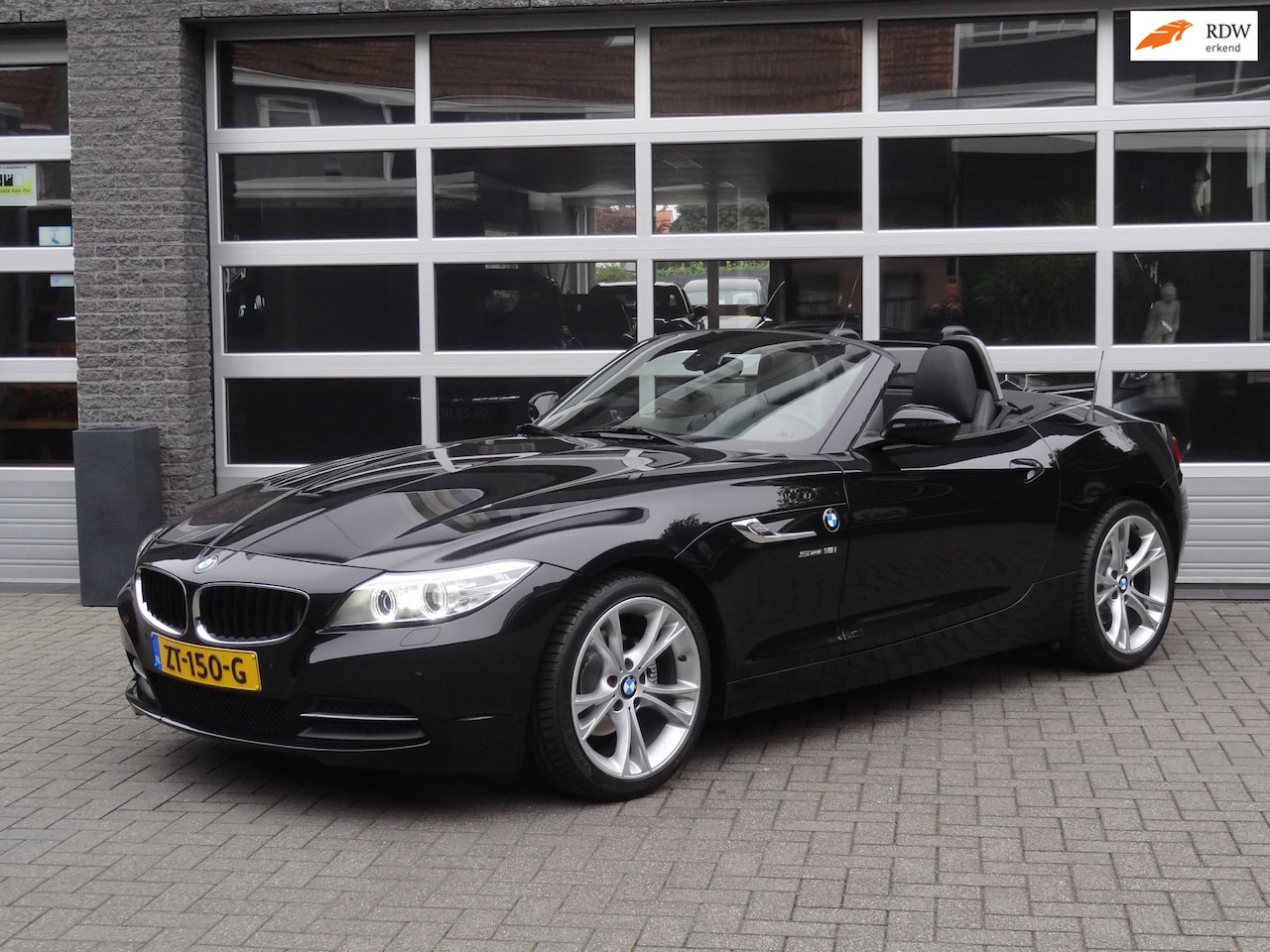 BMW Z4 Roadster - SDrive18i High Executive - AutoWereld.nl