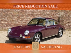 Porsche 911 - Urmodell 2.4 E Ölklappe PRICE REDUCTION Ordered new from the factory with the leather-trim