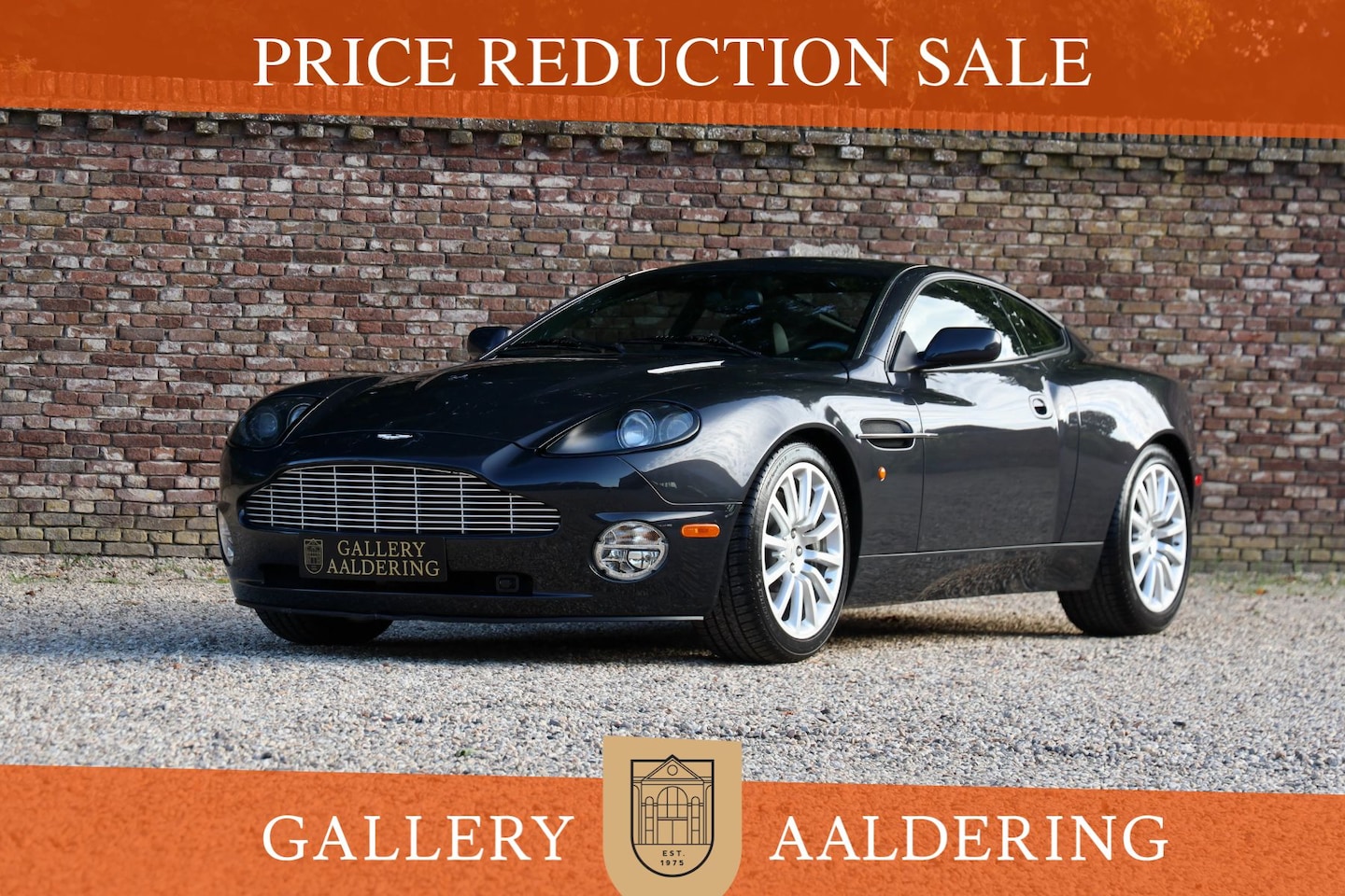 Aston Martin V12 Vanquish - 5.9 "11.800 Miles" PRICE REDUCTION! Presented in "Snow Shadow Grey" with the 2+2 interior - AutoWereld.nl