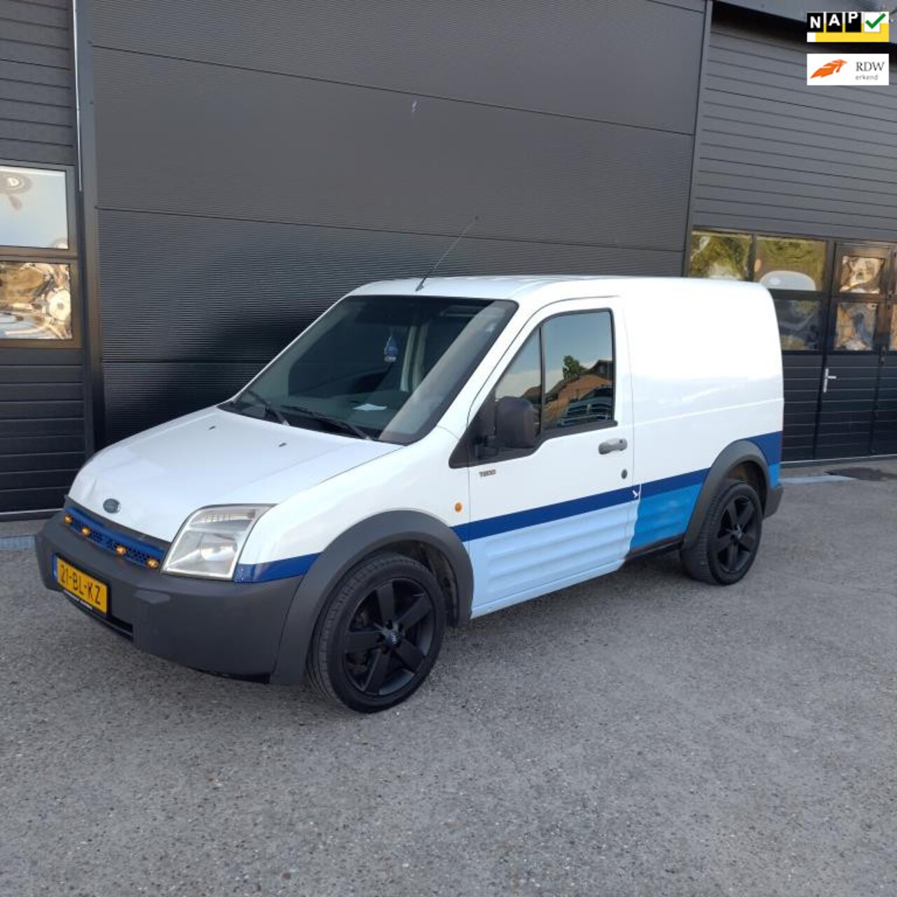 Ford Transit Connect - T200S 1.8 TDdi 17inch, 02-2026 apk, trekhaak - AutoWereld.nl