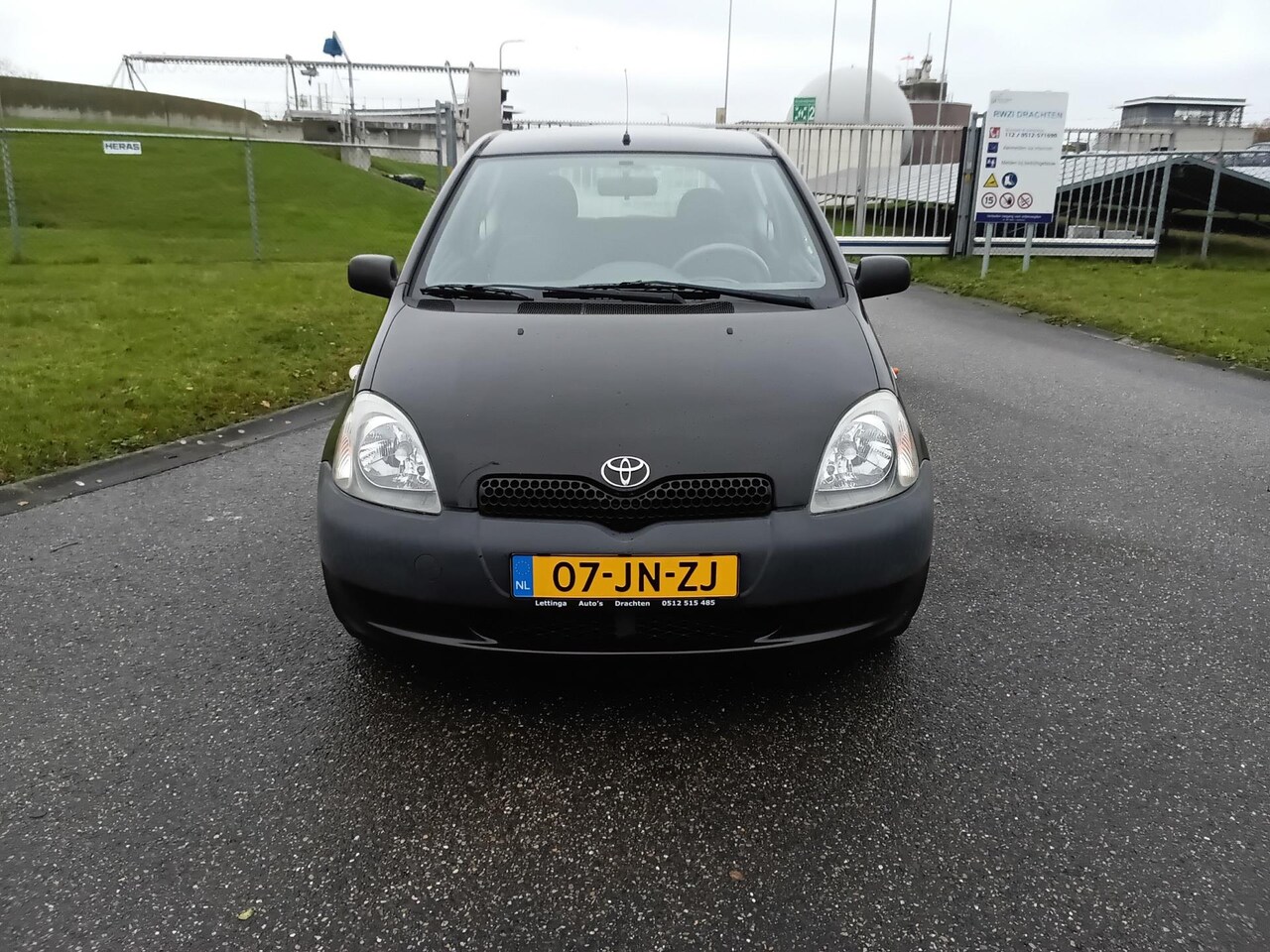 Toyota Yaris - 1.0-16V VVT-i YORIN 153000km NAP
